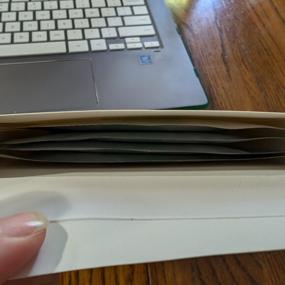 Aceology Hyaluronic Acid Intensive Repairing Biodegradable Masks x4 .88oz. 25g - Picture 3 of 4